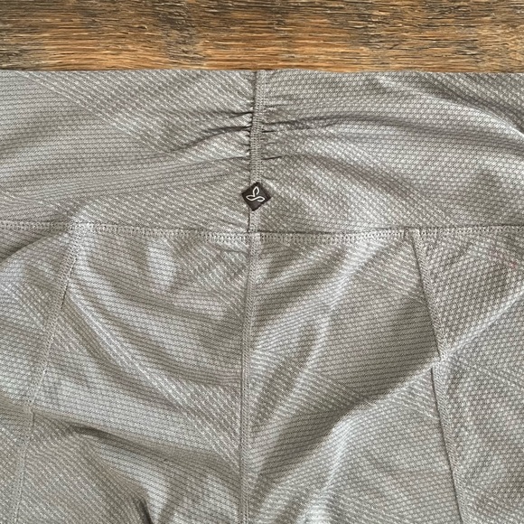 prAna Women’s Misty in Silver Jacquard Full Length Leggings - Picture 6 of 9